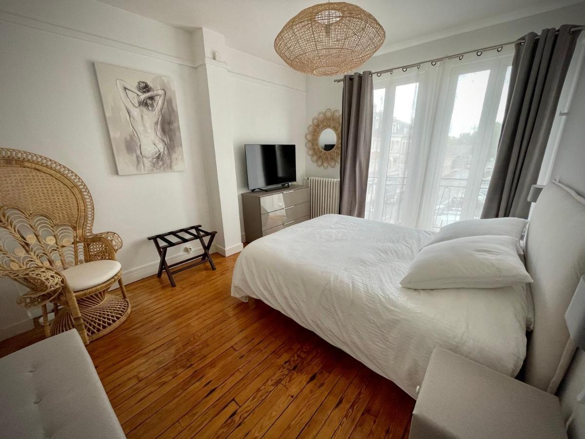 Suites Mana - Le Manaloft, Chic Et Moderne Avec Salle Privee De Fitness En Plein Centre-Ville De Rethel Exteriör bild